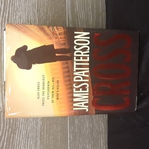 Cross by James Patterson new york times best seller